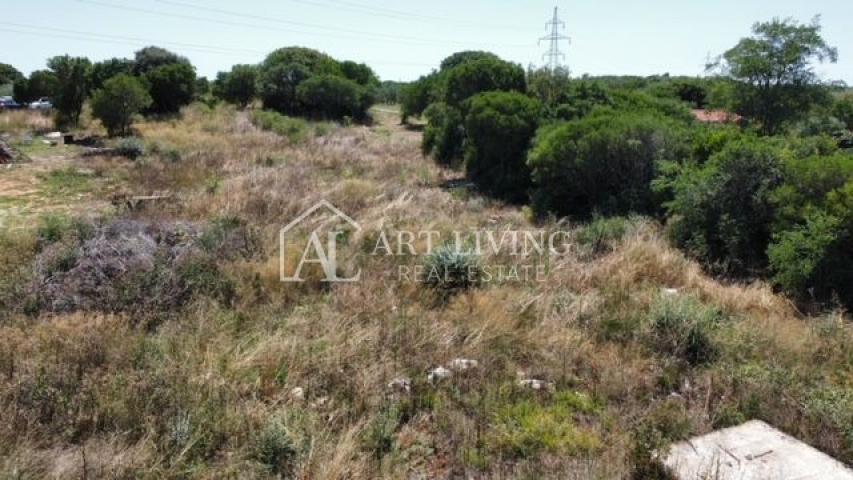 Pula - surroundings, nice building plot near the city