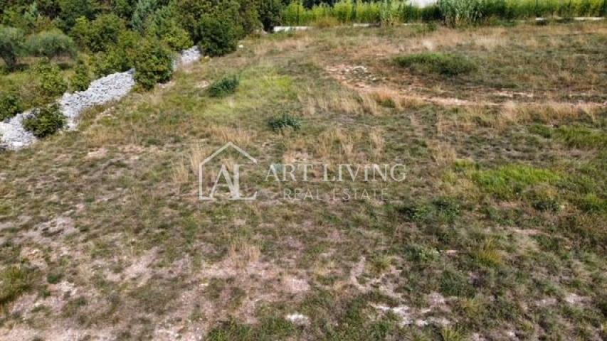 Brtonigla - surroundings, attractive building plot in an idyllic quiet location