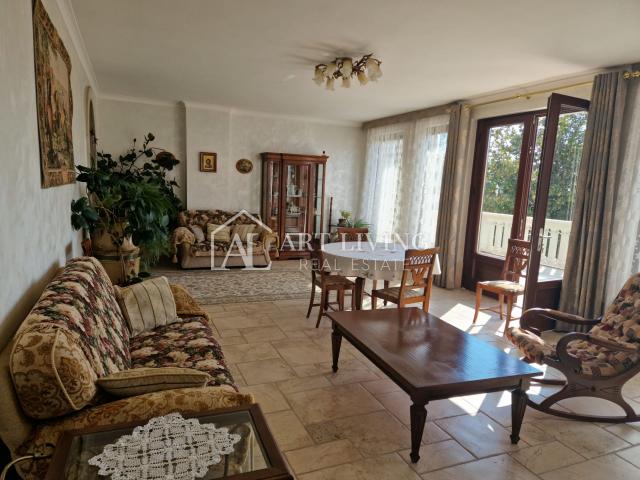 Umag, Detached house in a TOP location 50 m from the sea