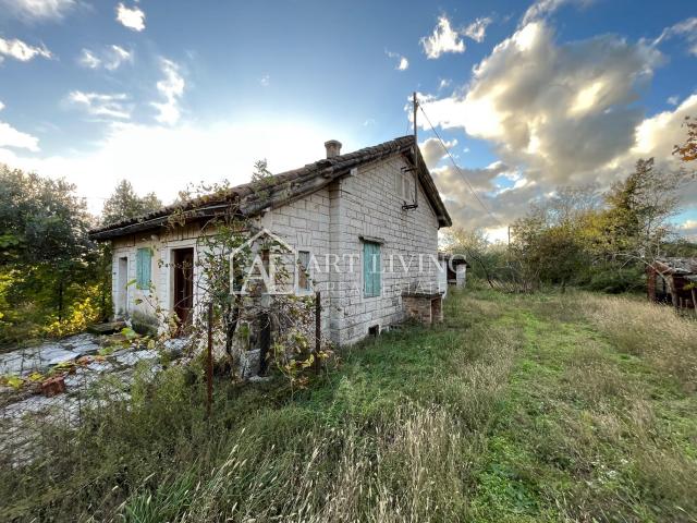 Umag, Umgebung - GELEGENHEIT!! Steinhaus zur Anpassung auf einem fantastischen Grundstück