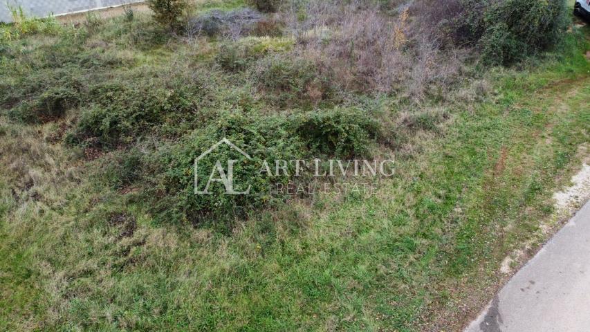 Istria, Poreč, surroundings - building plot in an excellent location