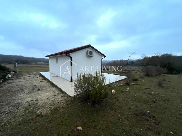 Istra, Rovinj, okolica - šarmantna kuća sa velikim zemljištem