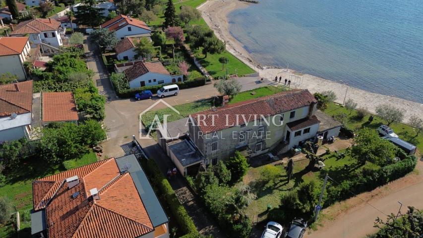 Istrien, Novigrad, Umgebung, einzigartiges autochthones istrisches Haus mit Garten - nur 30 Meter vo