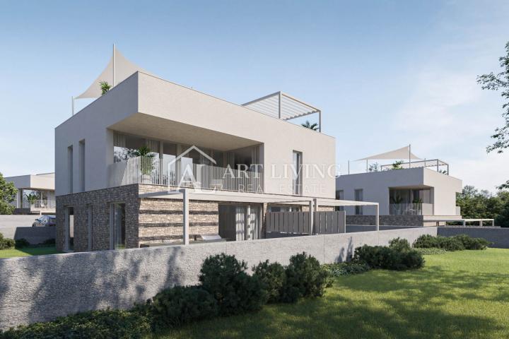 ISTRIEN, NOVIGRAD - UMGEBUNG - Moderne und attraktive Wohnung mit Dachterrasse, nur 300 m vom Meer e