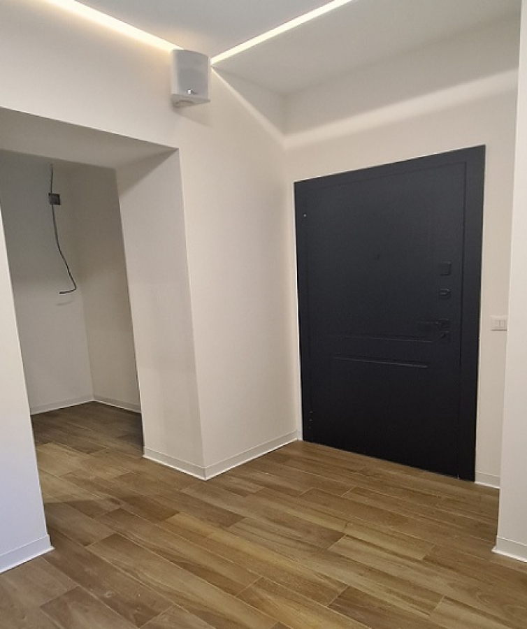 STARI GRAD CENTAR 132m2 , 2450e