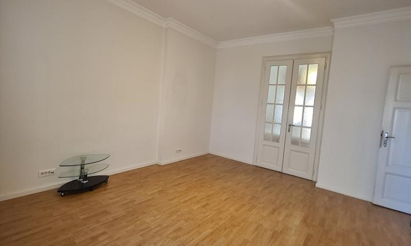 STARI GRAD CENTAR 170m2 , 3T , 2000e