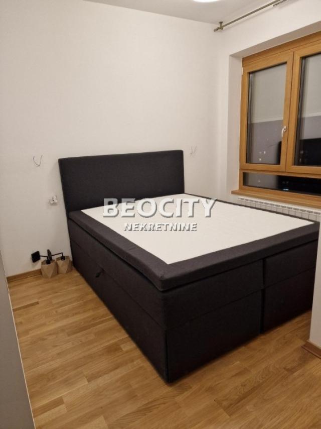 Novi Beograd, Blok 45, (TC Enjub)  -Jurija Gagarina, 2. 0, 55m2, 900EUR GARAŽNO MESTO 