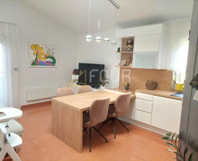 Wohnung Drenova, Rijeka, 47,71m2