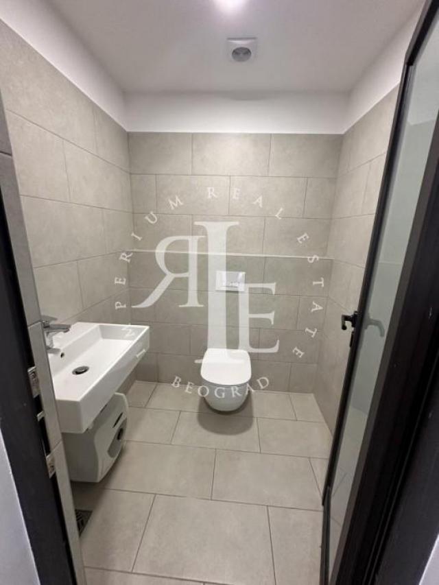 Novi Beograd, SAVADA 3, Tošin bunar, Lokal 68, 47m2, NOVOGRADNJA