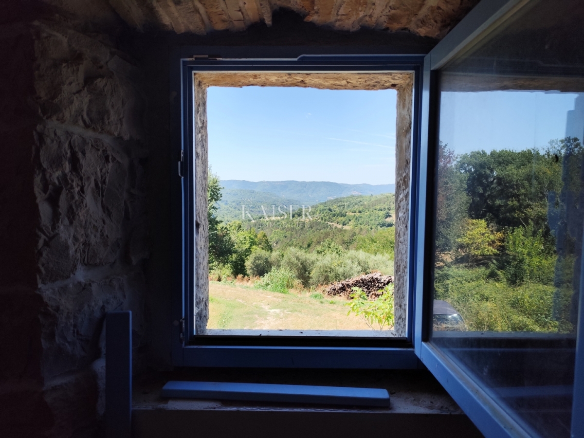 Istra, Buzet- Imanje u centralnoj Istri