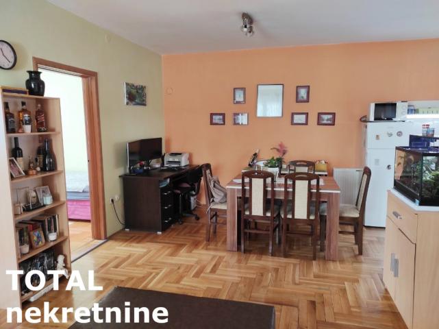 3 Trosoban stan NOVI SAD, 185400€