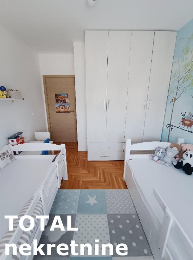 2. 5 Dvoiposoban stan NOVI SAD, 154500€