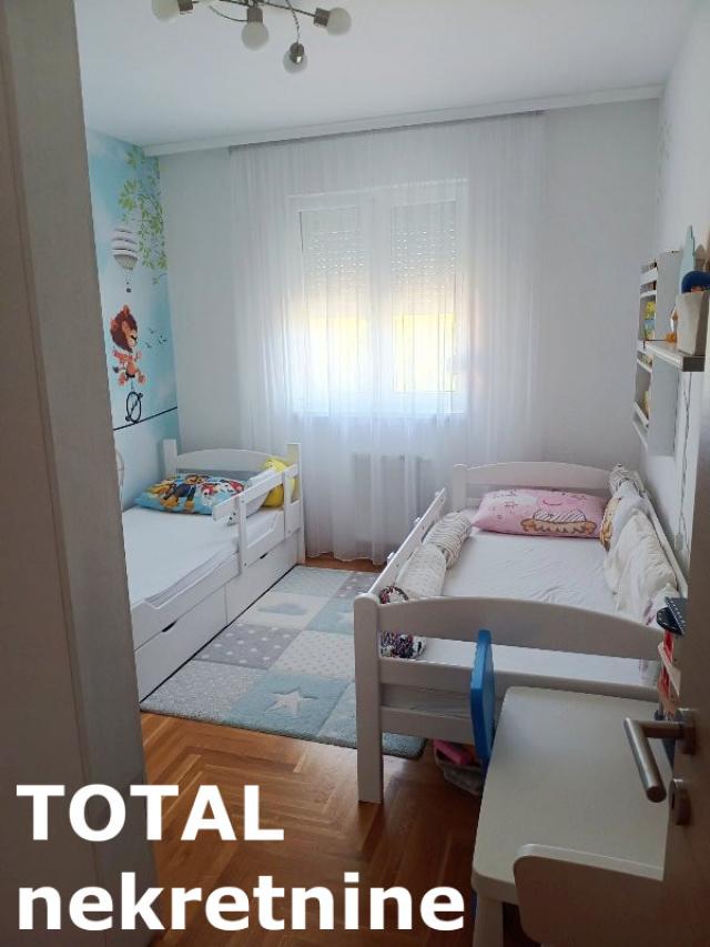 2. 5 Dvoiposoban stan NOVI SAD, 154500€