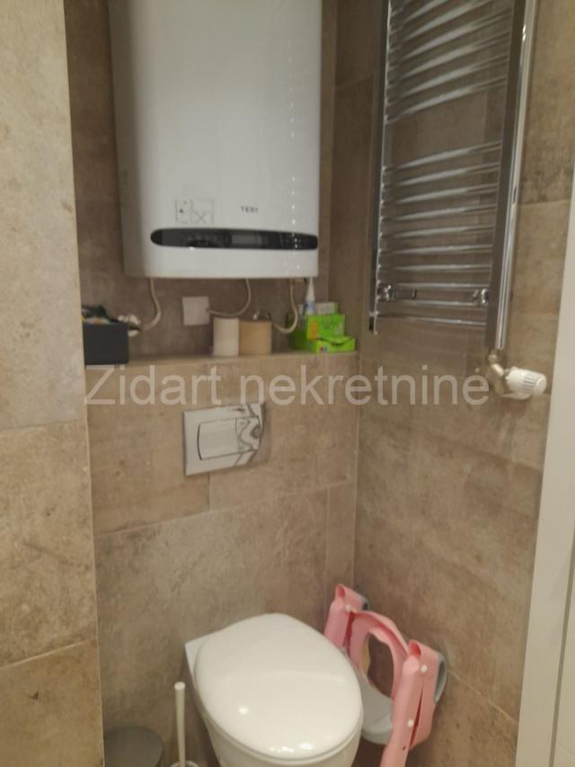 Zvezdara, Lux stan 90m2+ 22m2 terasa kod Kluza