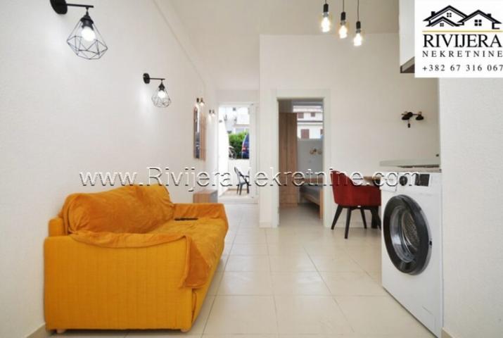 Apartments in the basement, center of Budva