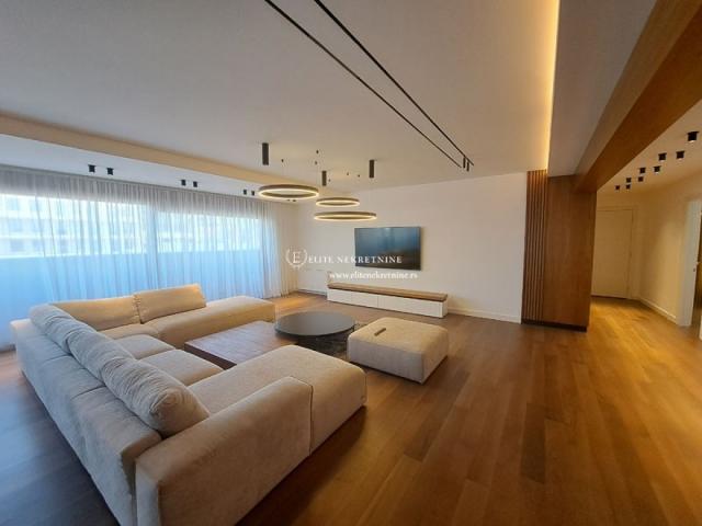 Petosoban lux penthouse, 2 garazna mesta