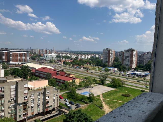 2. 5 stan u bloku 62 Novi Beograd 74kv