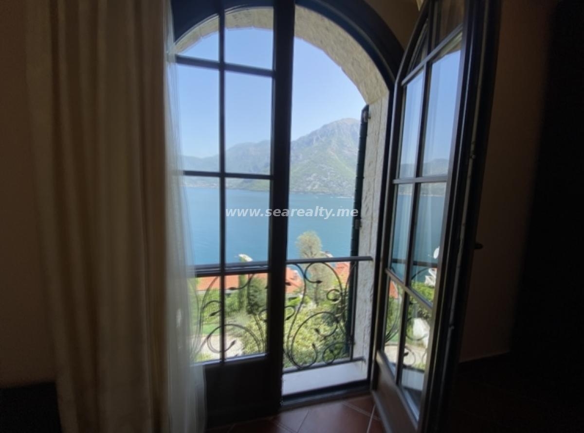 Charming house 114 m2 for sale in Kotor