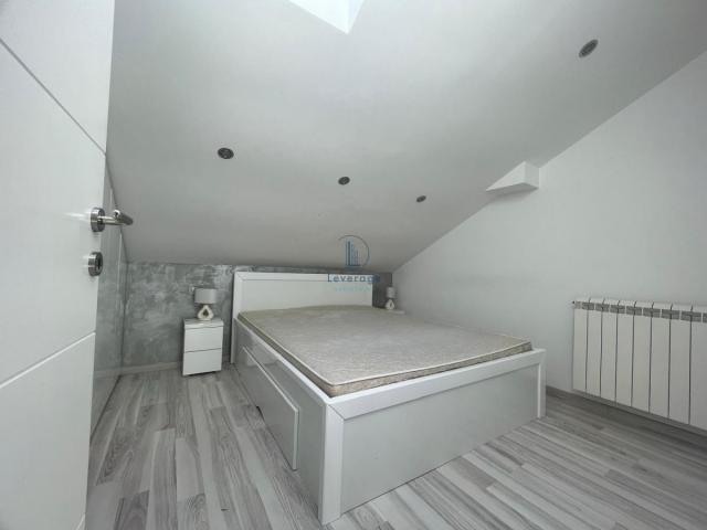 Lux duplex, Vojvode Vlahovića, 44+48 m2