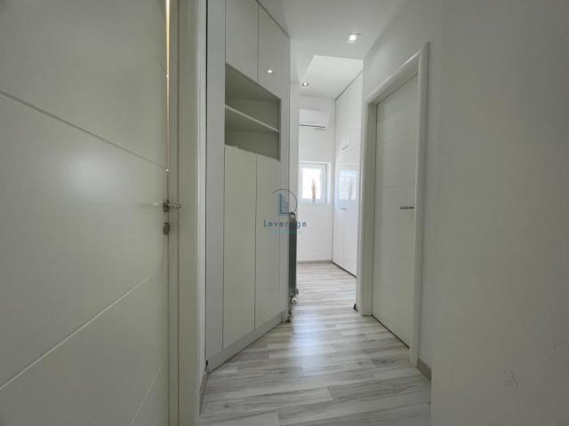 Lux duplex, Vojvode Vlahovića, 44+48 m2