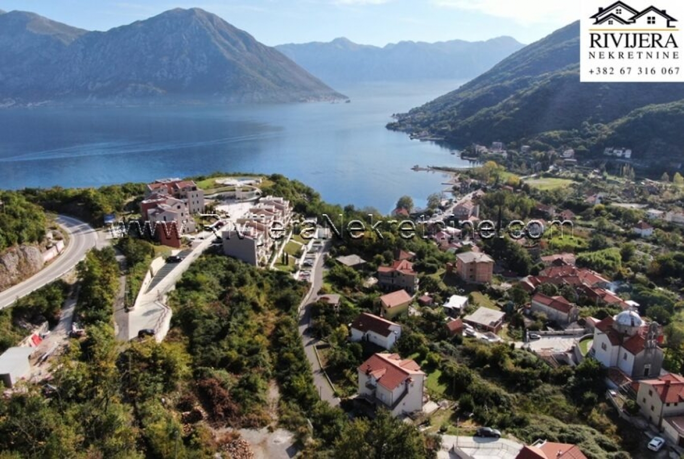 Urbanizovano zemljisite sa projektom za Vilu Morinj Kotor