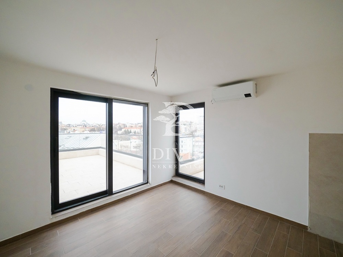 Prodajemo izuzetan penthouse na Voždovcu, 357m2