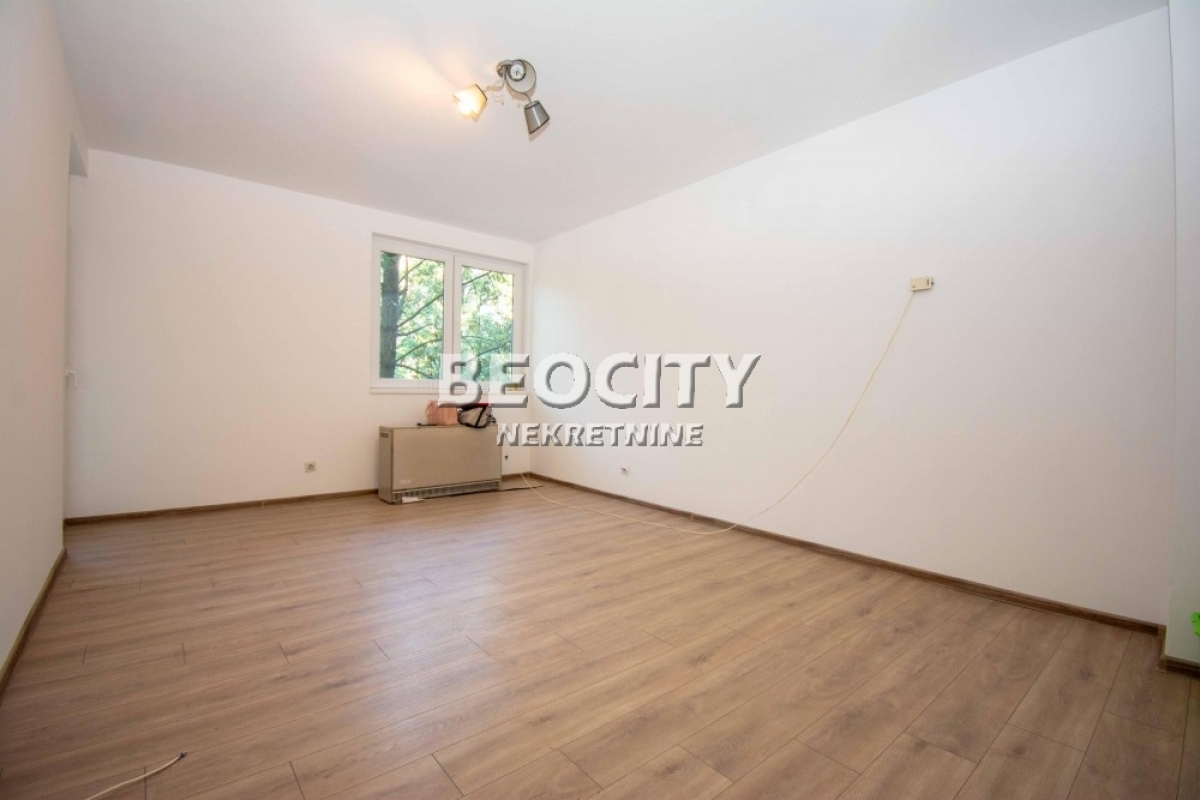 Rakovica, Petlovo brdo, 11. krajiške divizije, 3. 0, 67m2, 125000EUR