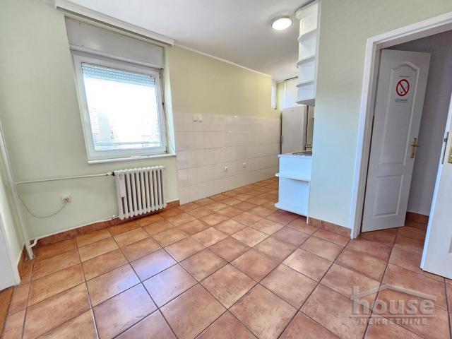 Izdavanje NOVI SAD, SOCIJALNO, kv: 140, € 700, ID: 9116597