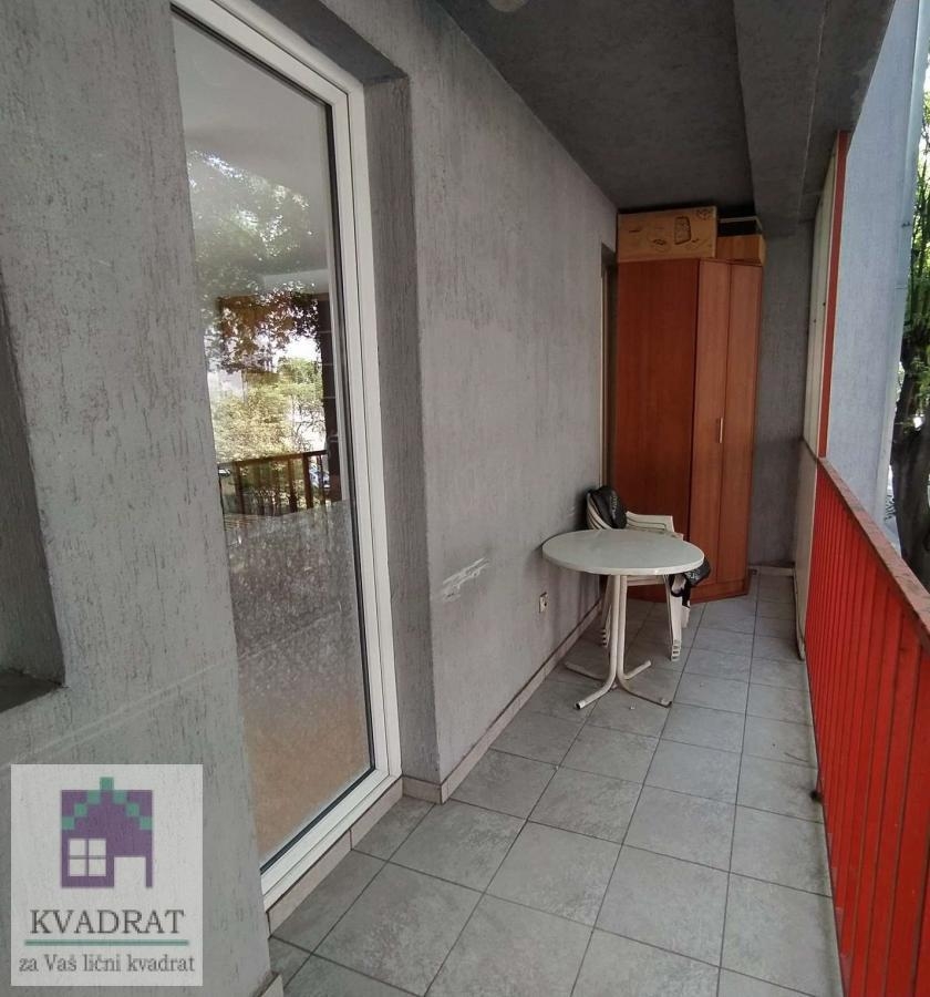 IZDAVANJE! Trosoban stan 58 m², I, Obrenovac - centar – 350 € (GARAŽNO MESTO)