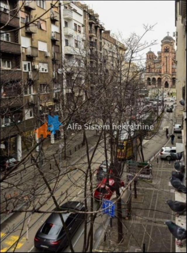 Izdavanje, Stan, Centar