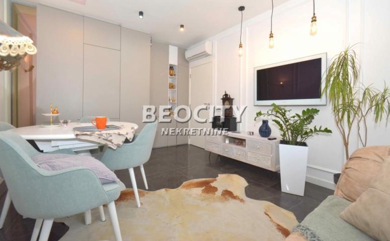 Stari grad, Knez Mihailova, Cara Uroša, 2. 0, 45m2, 255000EUR Retko u ponudi, izuzetan dvosoban stan