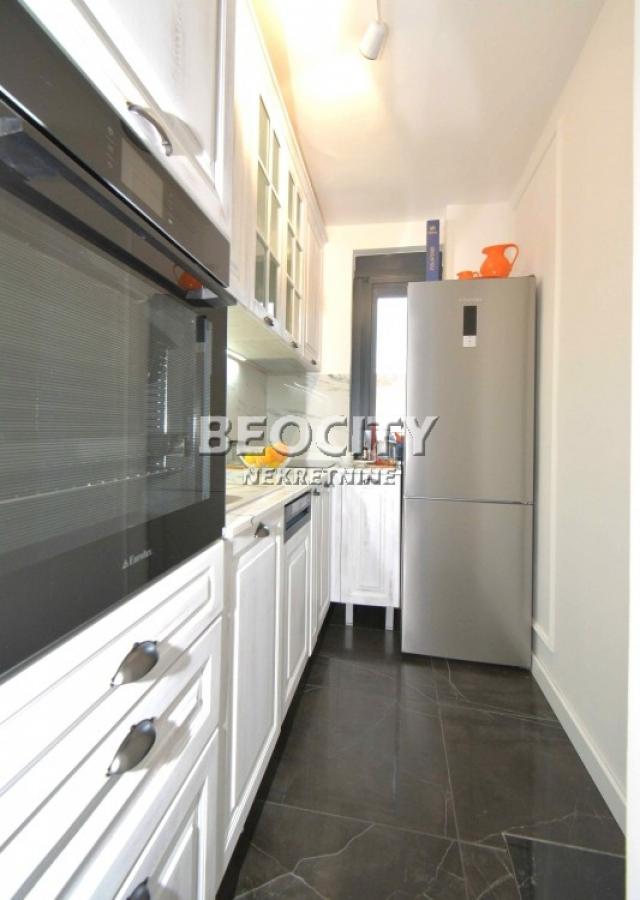 Stari grad, Knez Mihailova, Cara Uroša, 2. 0, 45m2, 255000EUR Retko u ponudi, izuzetan dvosoban stan