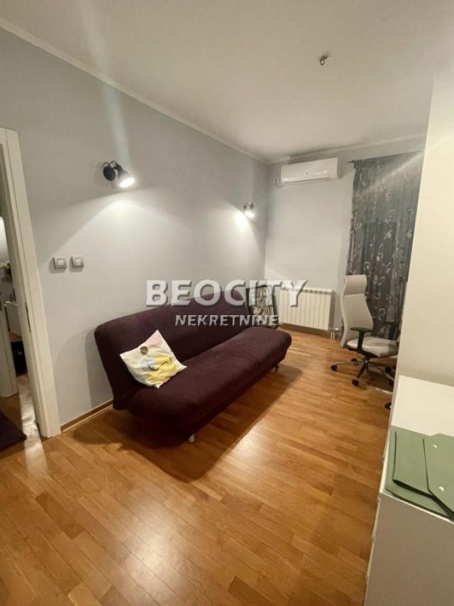 Vračar, Slavija, , 3. 0, 75m2, 1300EUR