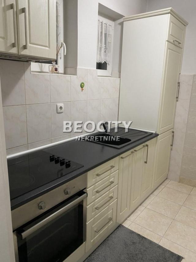 Novi Sad, Centar, Šafarikova, 1. 5, 38m2, 600EUR