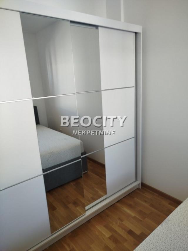 Novi Sad, Avijatičarsko naselje, Rumenački put, 1. 5, 39m2, 500EUR