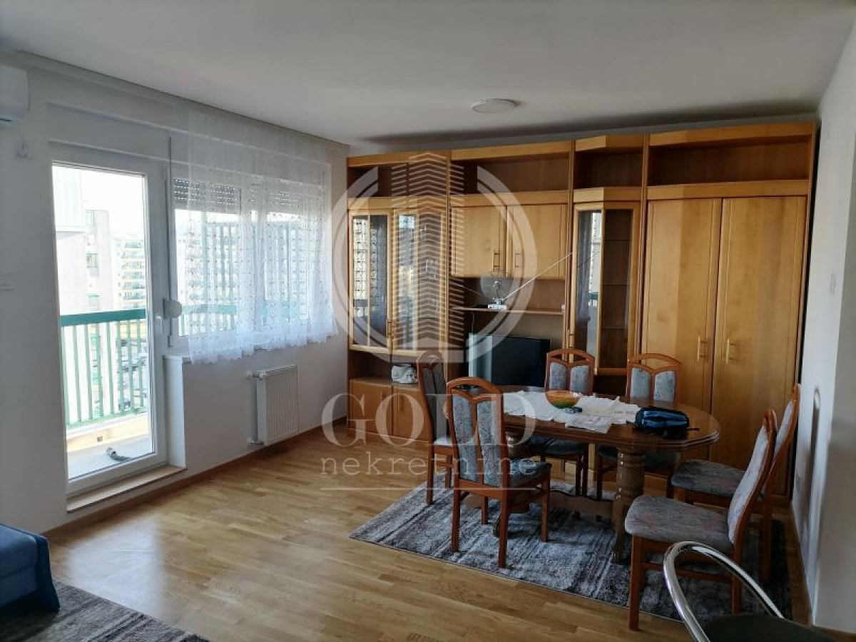 IZDAVANJE: JEDNOIPOSOBAN, JUGOVIĆEVO, 46m2, NOVI SAD ID#5347