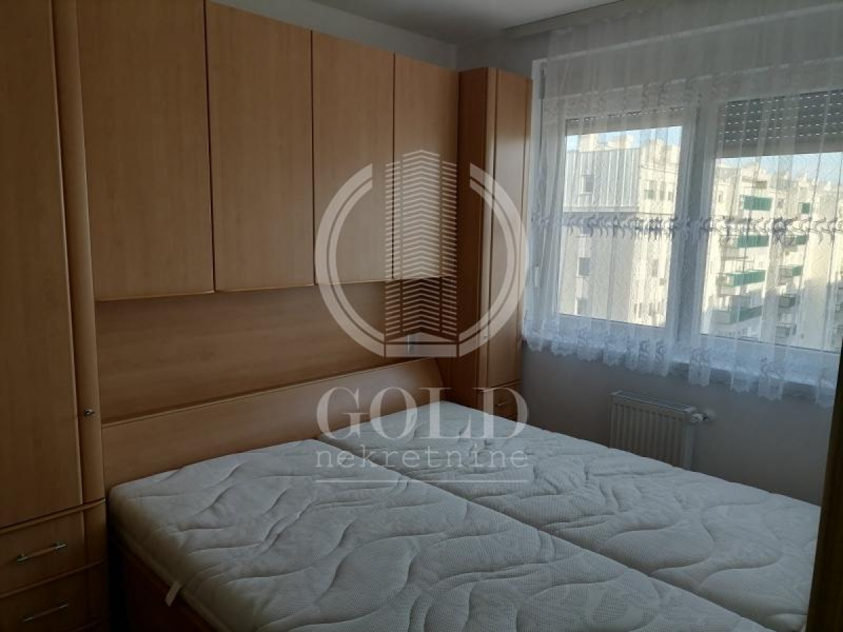 IZDAVANJE: JEDNOIPOSOBAN, JUGOVIĆEVO, 46m2, NOVI SAD ID#5347