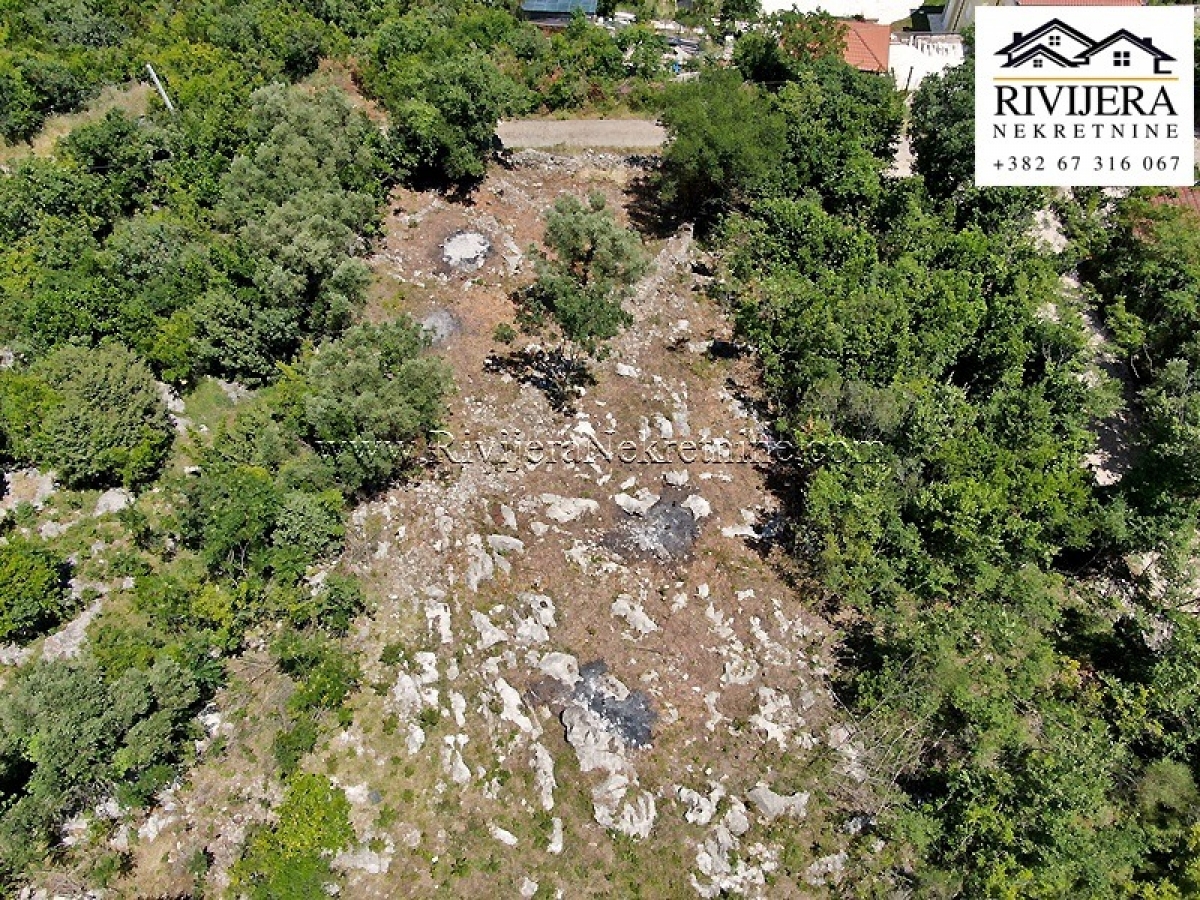 Urbanizovano zemljiste pogled na more Zvinje Herceg Novi