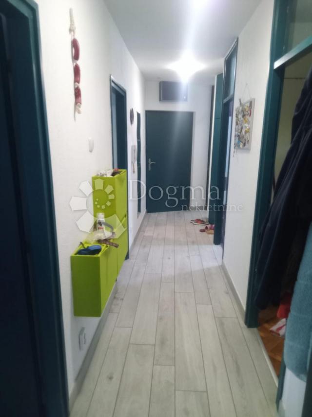 Wohnung Kozala, Rijeka, 71m2