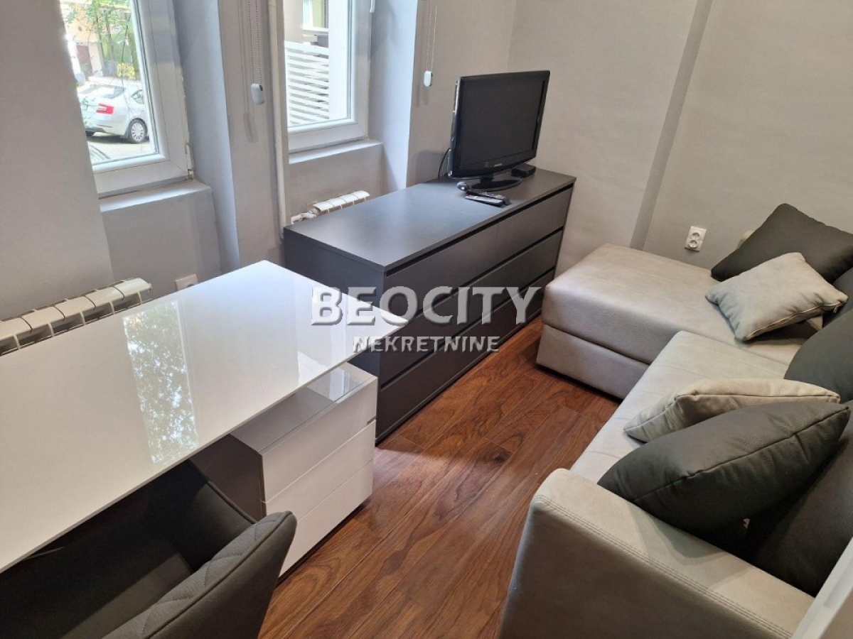 Novi Sad, Centar, Sonje Marinković, 3. 0, 93m2, 1100EUR