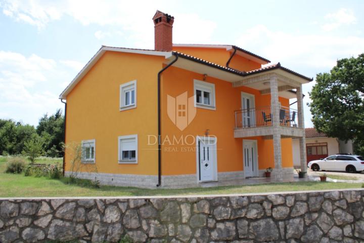 Kuća Labin, 280m2