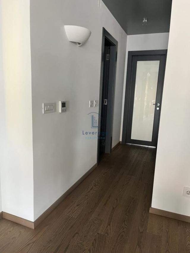 Lux, Dorćol, Gospodar Jovanova, 170 m2