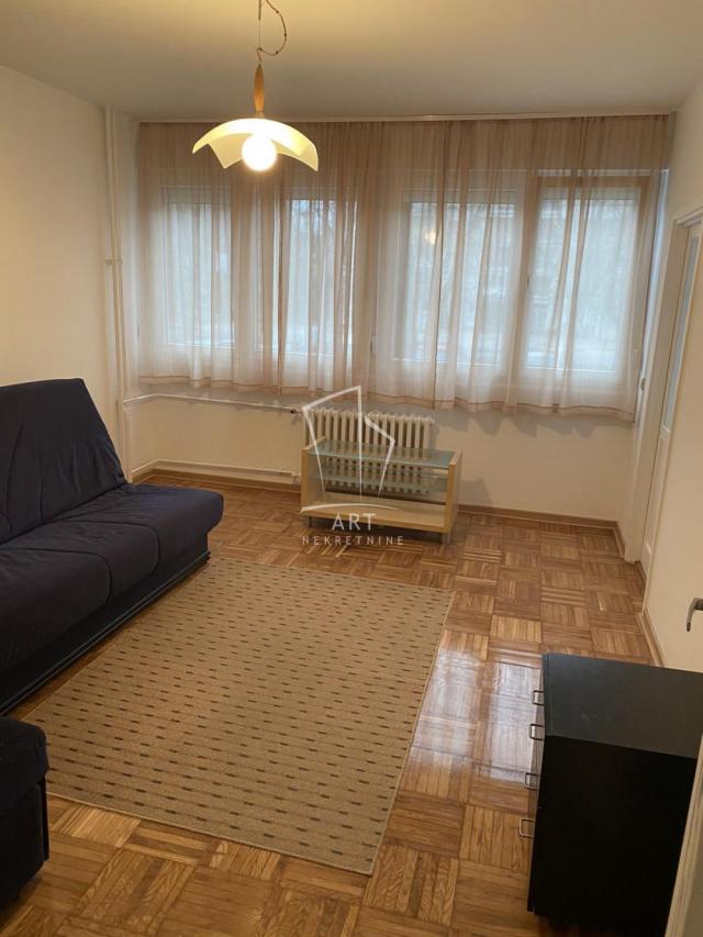 Konjarnik, Begejska, 74m2 ID#8518