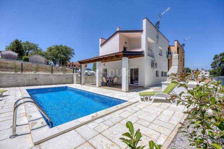 ISTRIA, TINJAN - Semi-detached villa in a quiet and attractive location