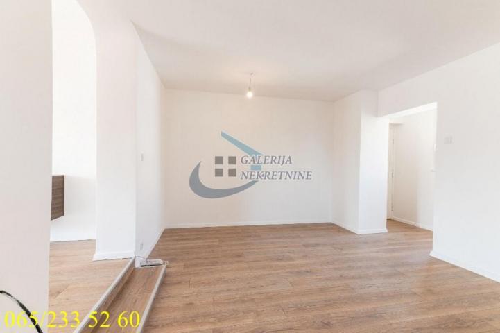 Savski venac, Zeleni venac - Lomina 60m2