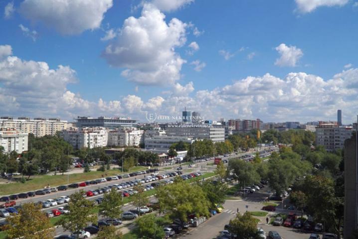 Izdavanje stana u novogradnji-Arena