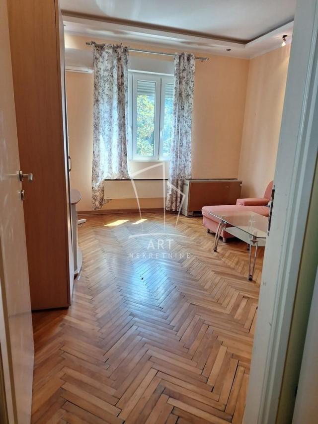 Vračar, Prote Mateje, 35m2 ID#8532