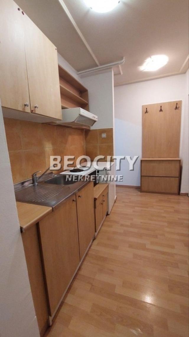 Novi Sad, Centar, Matice srpske, 0. 5, 26m2, 83200EUR