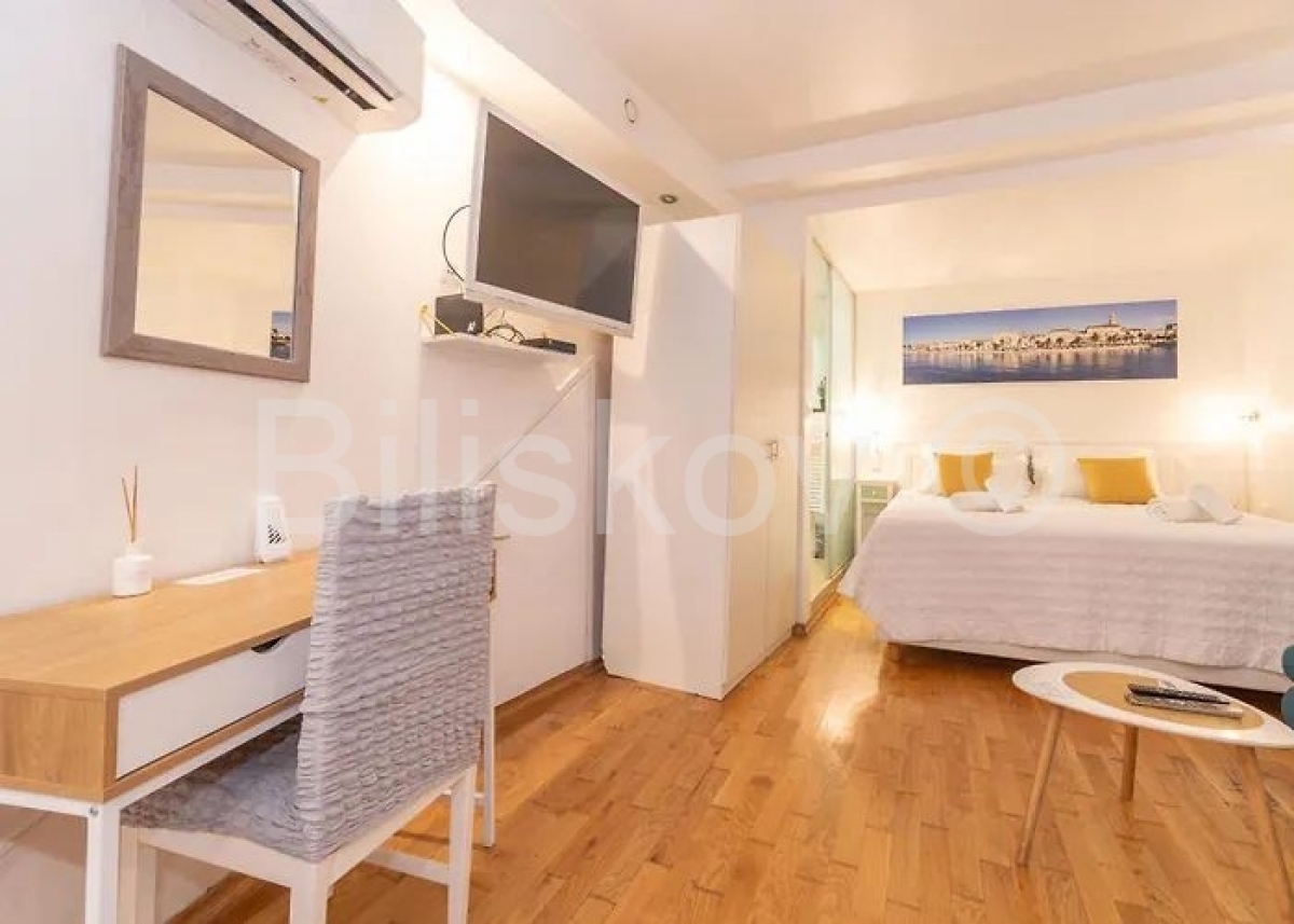 Split, centar, prodaja studio apartman, uhodan posao