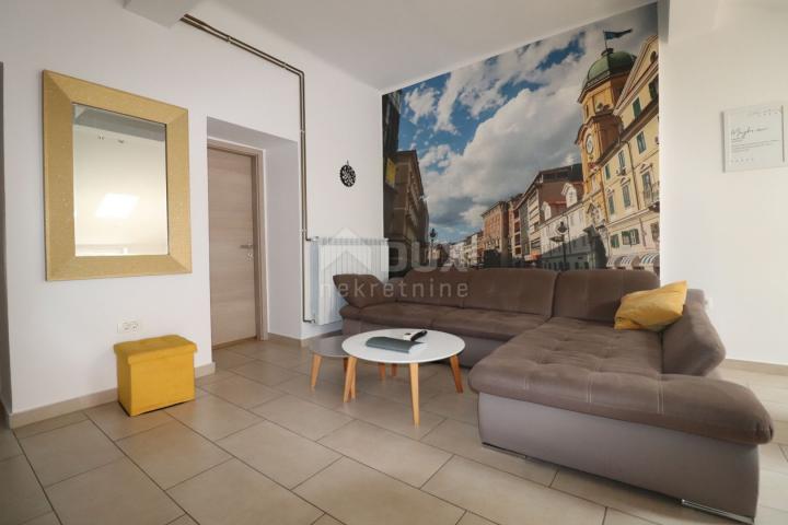 RIJEKA, CENTAR - Moderni 2S+DB apartman na traženoj lokaciji